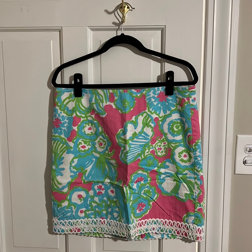 Lilly Pulitzer skirt